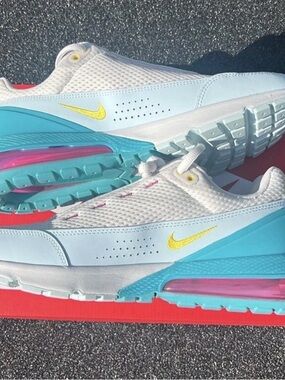 Nike Air Max Pulse SE Sneakers In The London Music Scene Men's Size 9.5